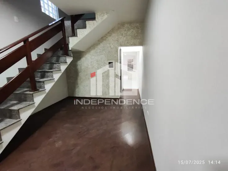 Sobrado à venda | 260 m² | R$ 650.000 | Residencial União | São José dos Campos, SP